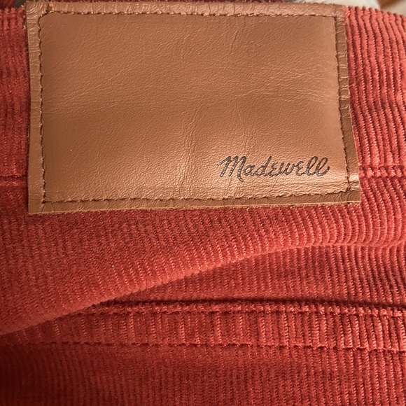 Madewell Cali Demi-Boot Jeans in Corduroy: Button Front Edition Size 32 - Picture 7 of 7